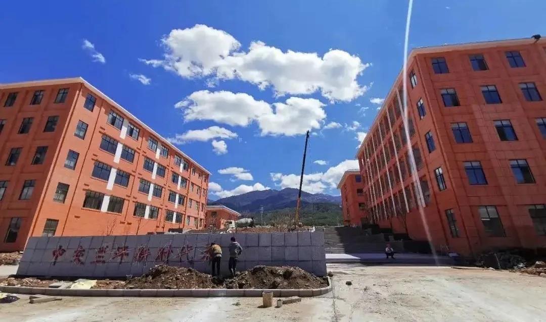 跑贏最后1個(gè)月,支起入學(xué)希望