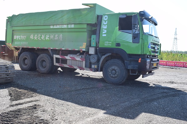 1587434863460545.jpg 3、出渣車輛全覆蓋.JPG